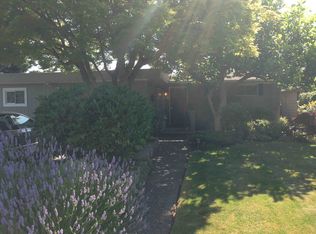 7740 Ridge Dr NE, Seattle, WA 98115