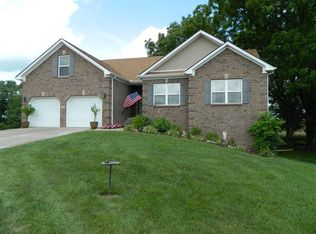 132 Lost Tree Dr, Georgetown, KY 40324