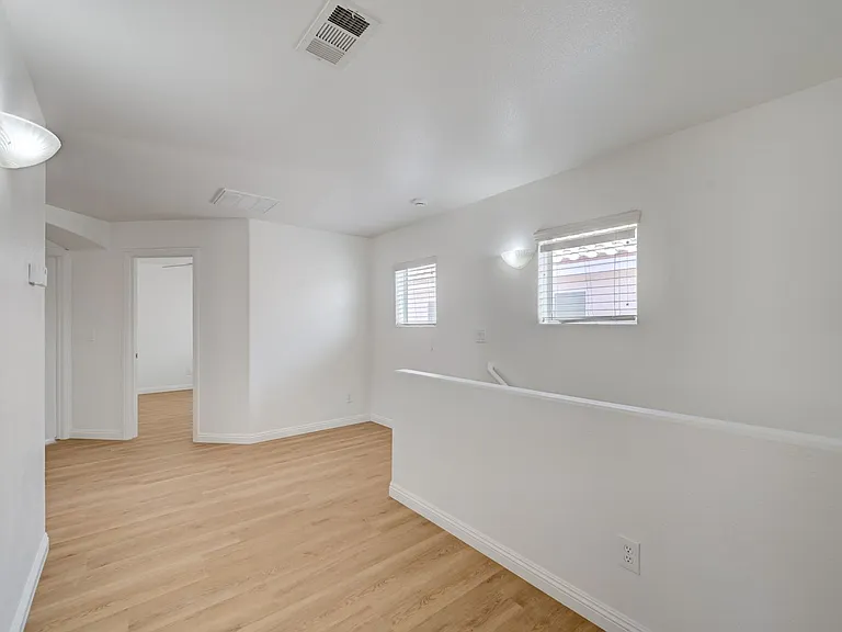 8918 Houston Ridge Ave — Photo 34