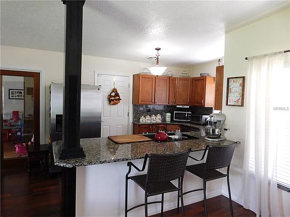 4th image of 6623 Yucatan Dr