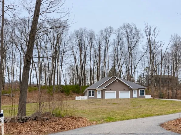 550 Westford Rd, Ashford, CT 06278