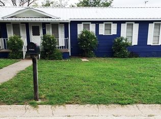 408 Broad Ave, Ballinger, TX 76821