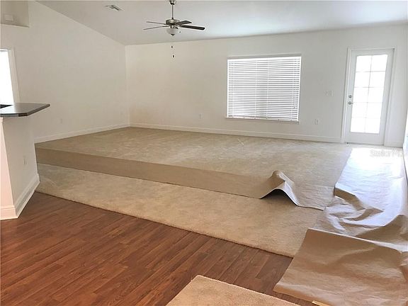 5th image of 103 Broadmoor Ln