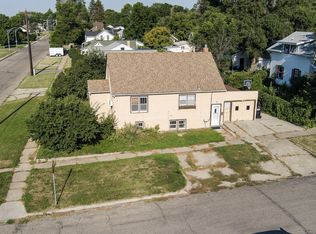 1000 1st St NW, Mandan, ND 58554