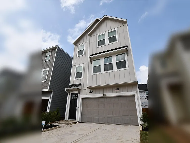 2209 Via Laura Ln — Photo 2