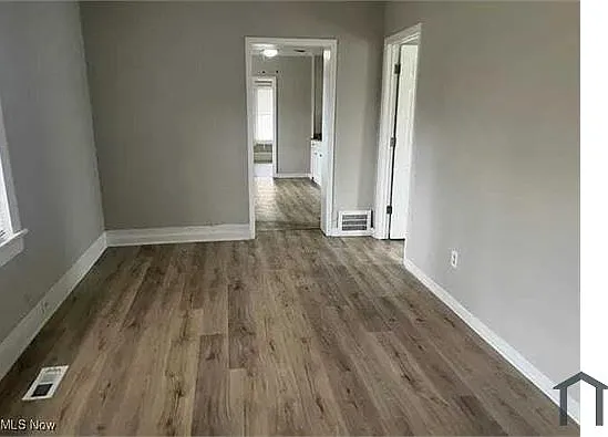 4 bed, $3,000 — Photo 2