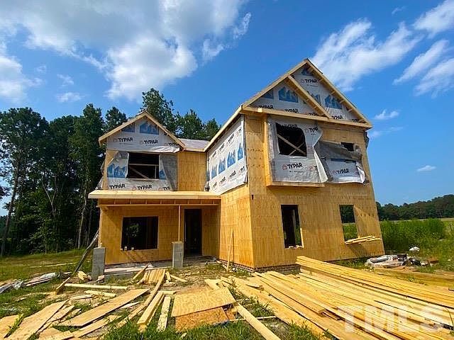 1st image of 554 Fallingbrook Dr