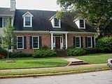 2nd image of 285 Dearing St