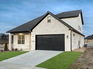 206 Fletcher Ridge Dr, Little Rock, AR 72223