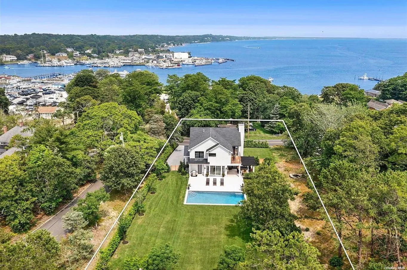 Hampton Bays, A++ Rental, Gunite Pool, Us Open Week 12k — Photo 3