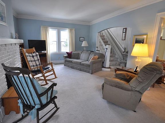 4th image of 1655 Onondaga Ave