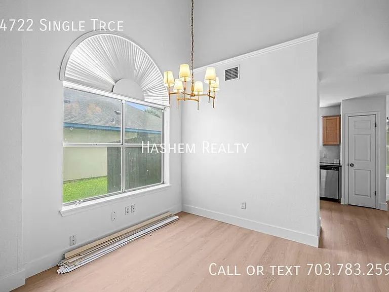 14722 Single Trce — Photo 2