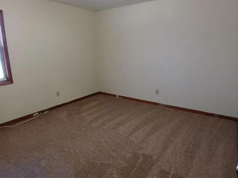 5913 Labonte Dr — Photo 9