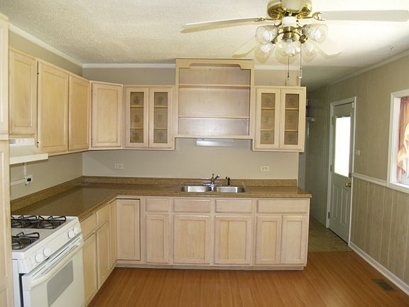 5th image of 4512 S Churchill Dr