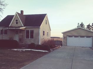 907 W Beaver Rd, Auburn, MI 48611