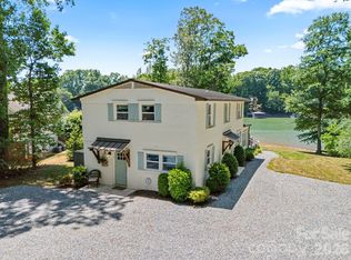 383 Sundown Rd, Mooresville, NC 28117