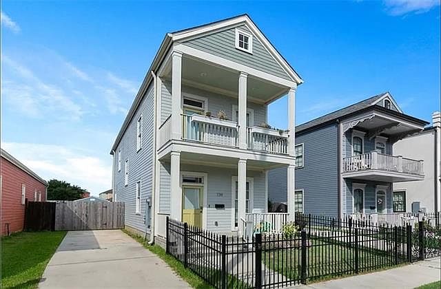 1st image of 739 Saint Andrew St