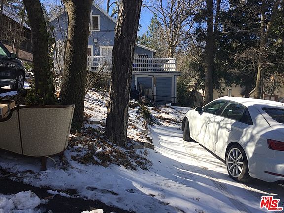 3rd image of 434 Tetley Ln