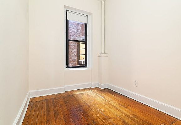 5th image of 170 W 73rd St APT 2C1
