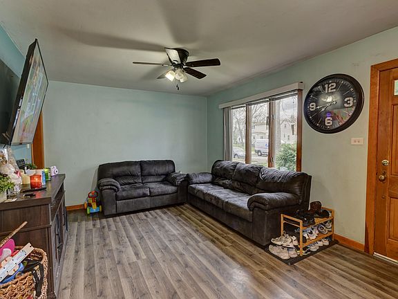 4th image of 7222 Missouri Ave