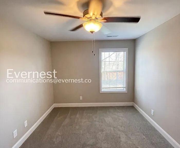 1276 Cardinal Creek Dr — Photo 15