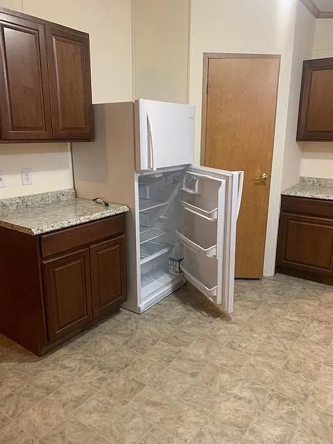 3 bed, 1248 sqft, $1,400 — Photo 3