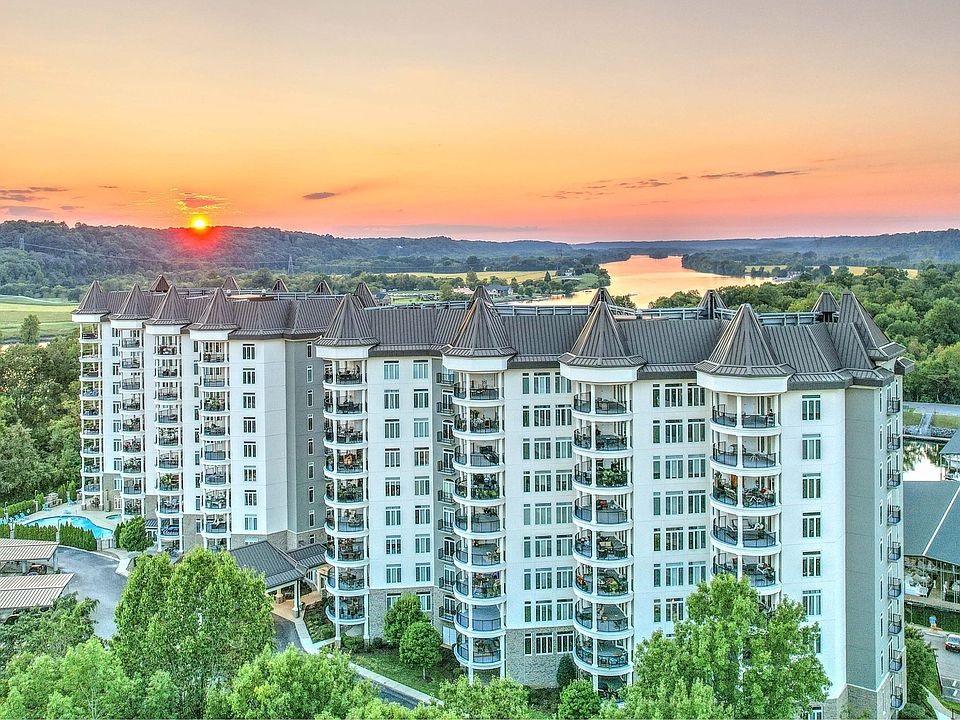 1st image of 400 Warioto Way APT 415