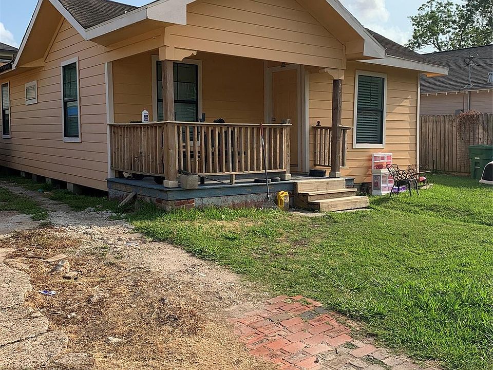 1st image of 4210 Oats St