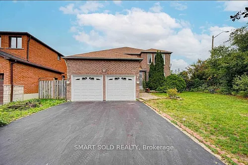36 Caldbeck Ave #LOWER Photo 1