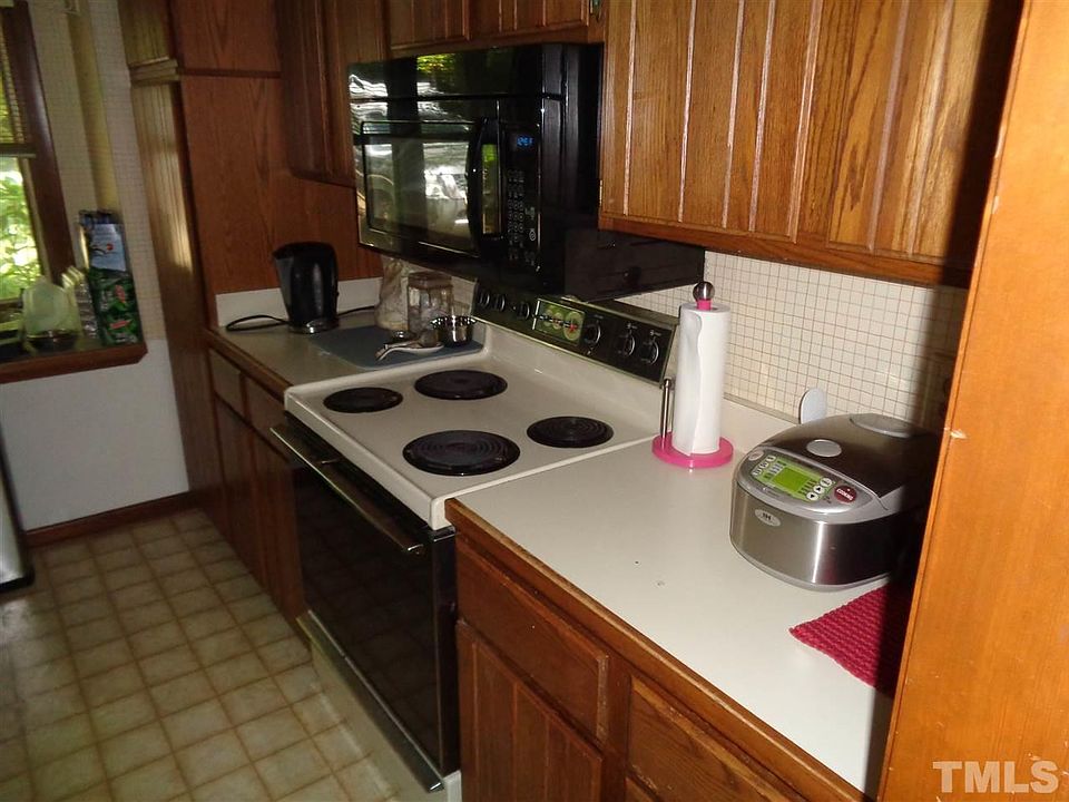 2nd image of 4401 Sunscape Ln