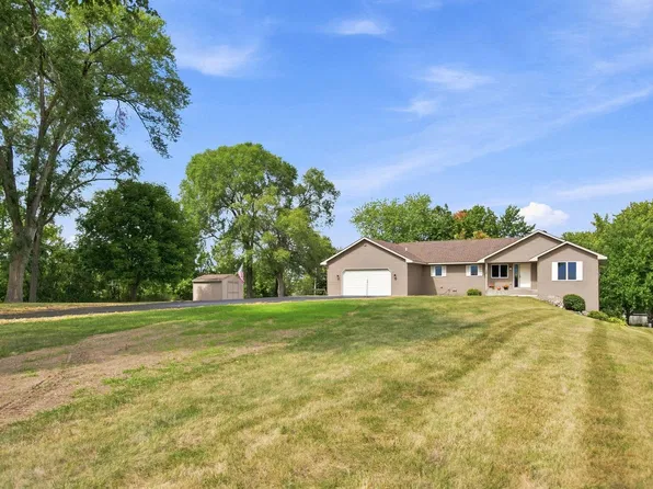 195 S Medina St, Loretto, MN 55357