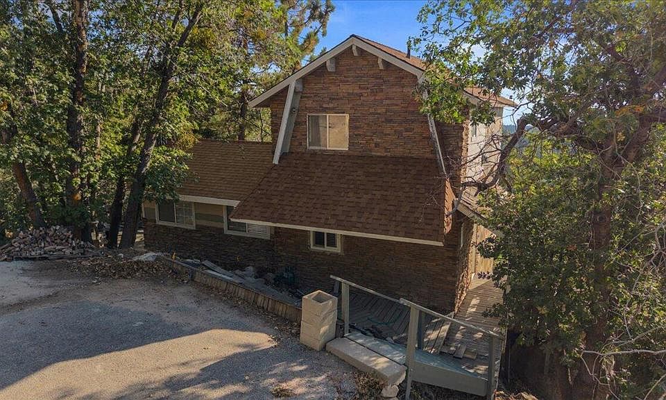 1st image of 2190 Tank Rd