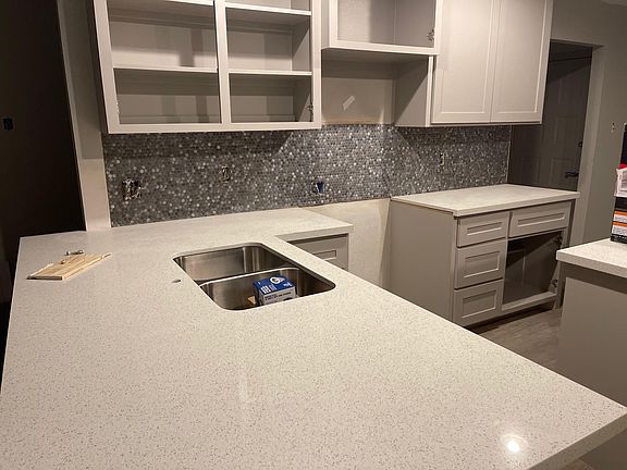 5th image of 7541 Fuchsia Ln