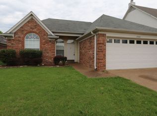10046 Notting Hill Rd, Cordova, TN 38016