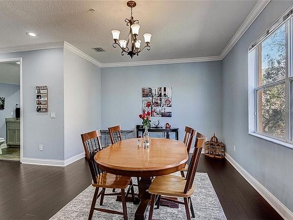 3rd image of 4905 W Prescott St