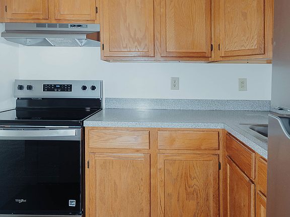 4th image of 401 East Rd APT 6