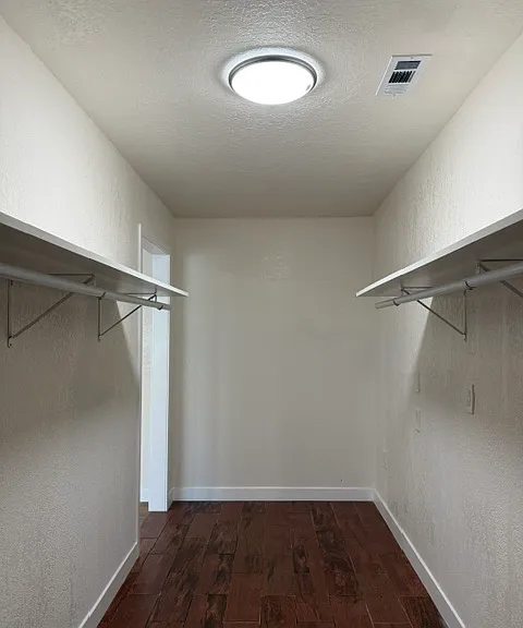 9245 Mills Ave — Photo 13