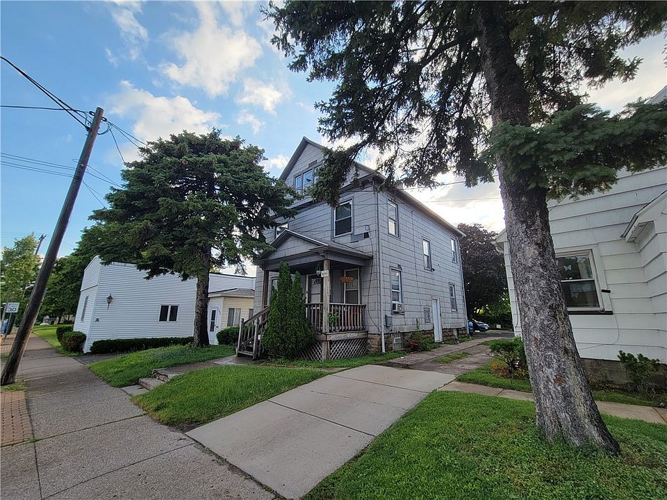 2nd image of 1480 N Clinton Ave