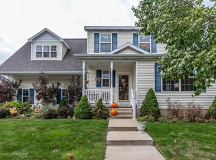 3633 Kiskadee Dr, East Lansing, MI 48823