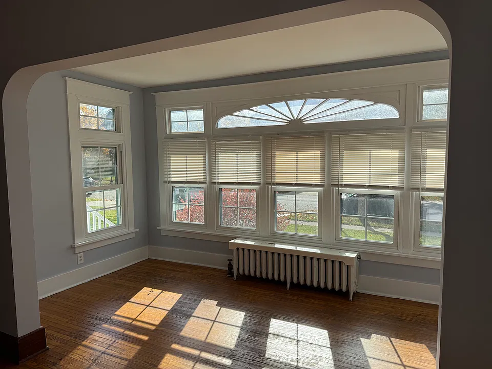 425 Huntington Ave #1