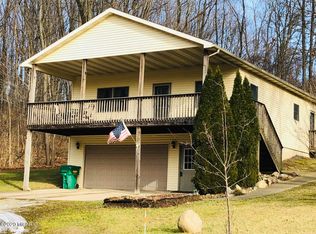 67575 Valley Rd, White Pigeon, MI 49099