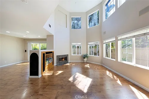 907 Somerville Photo 1