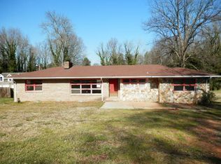 3225 Sunset Rd, Charlotte, NC 28216