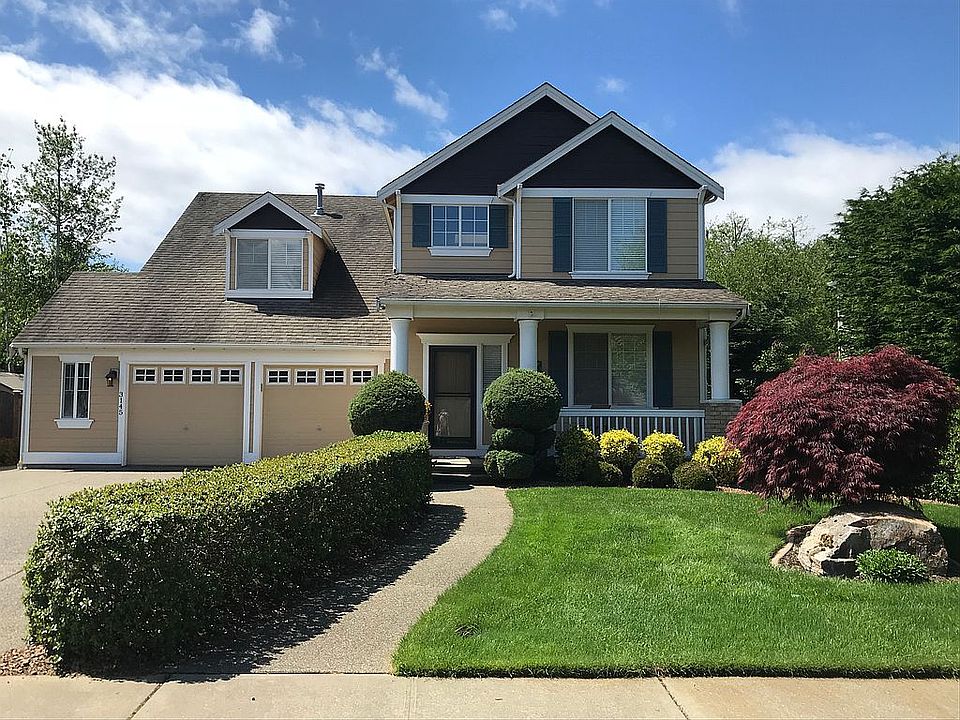 1st image of 3145 Maplewood Cir NE