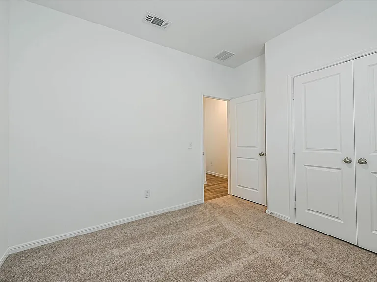 3075 Clydesdale Dr — Photo 30