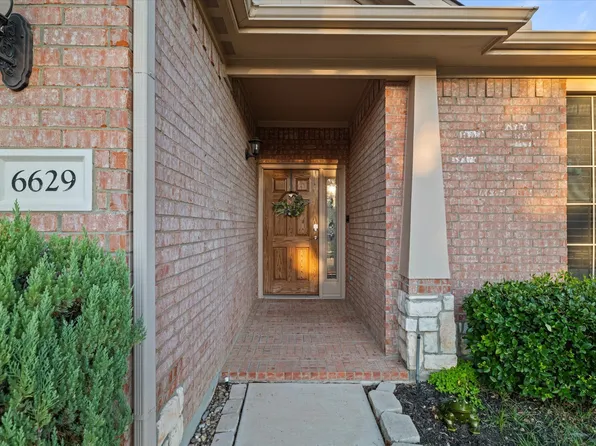 6629 Algarve Dr, Denton, TX 76210