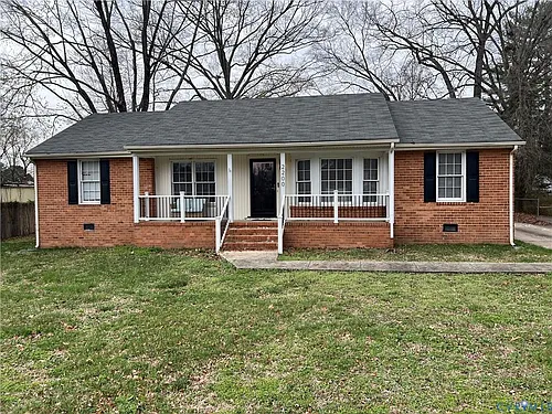 2200 Lauderdale Dr Photo 1