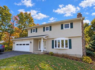 1003 Constitutional Dr, Stroudsburg, PA 18360