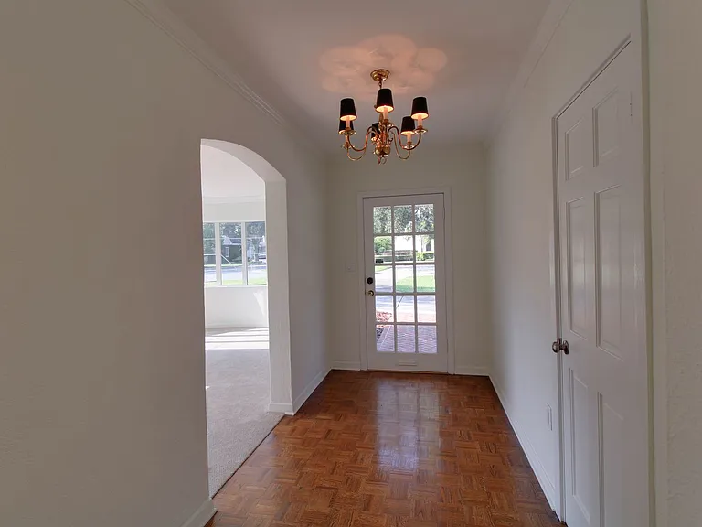 1667 Mizell Ave — Photo 7