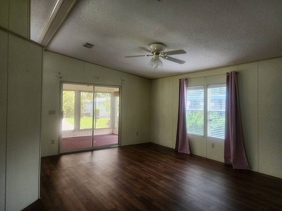 5th image of 23 Misty Falls Dr #1876